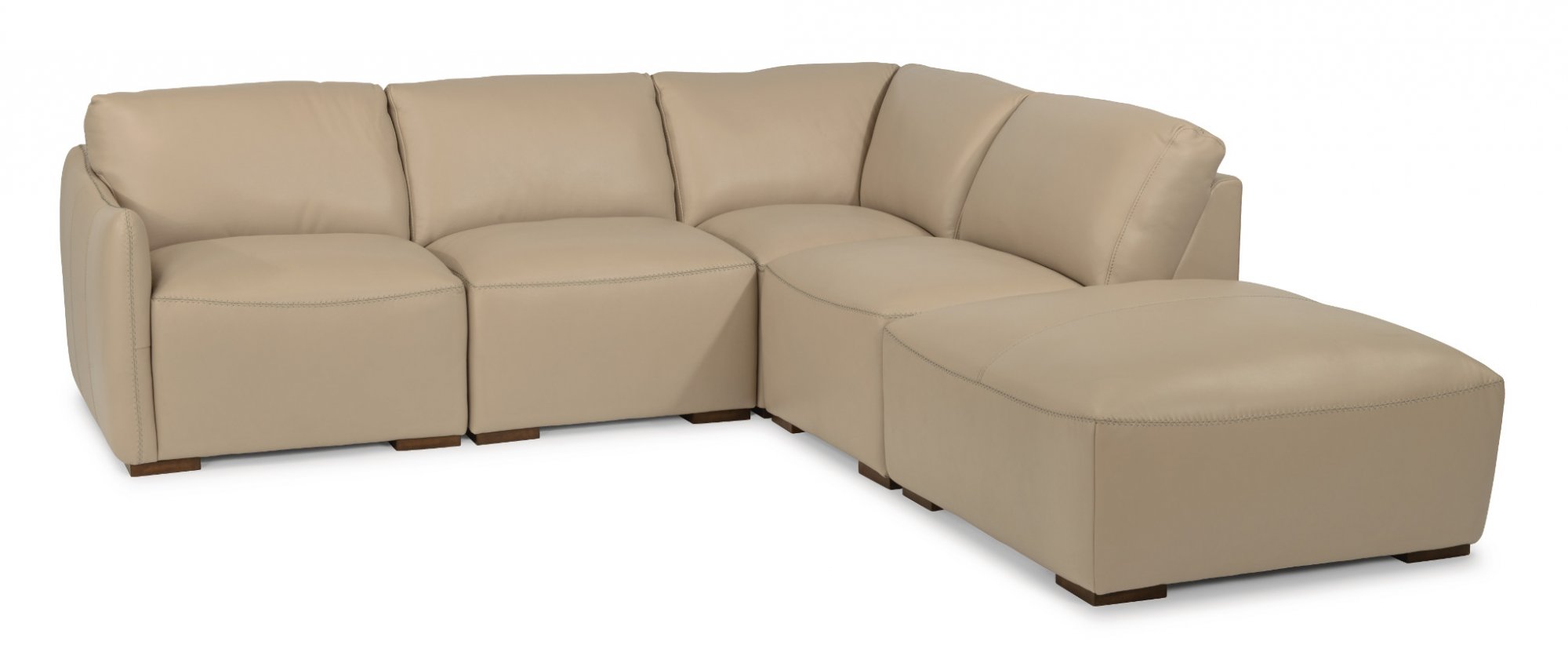 Leather Sectional w/ Large Square Cushions Flexsteel